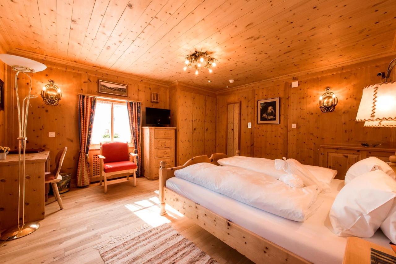 Schlosshotel Chaste Тарасп Экстерьер фото
